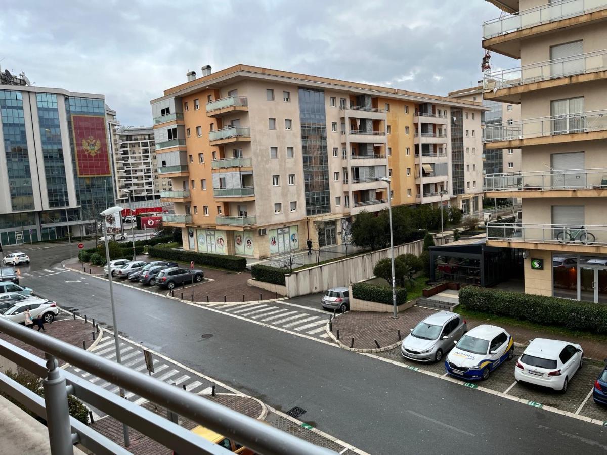 Lovely Apartment With The Parking Place Podgoriţa Exterior foto